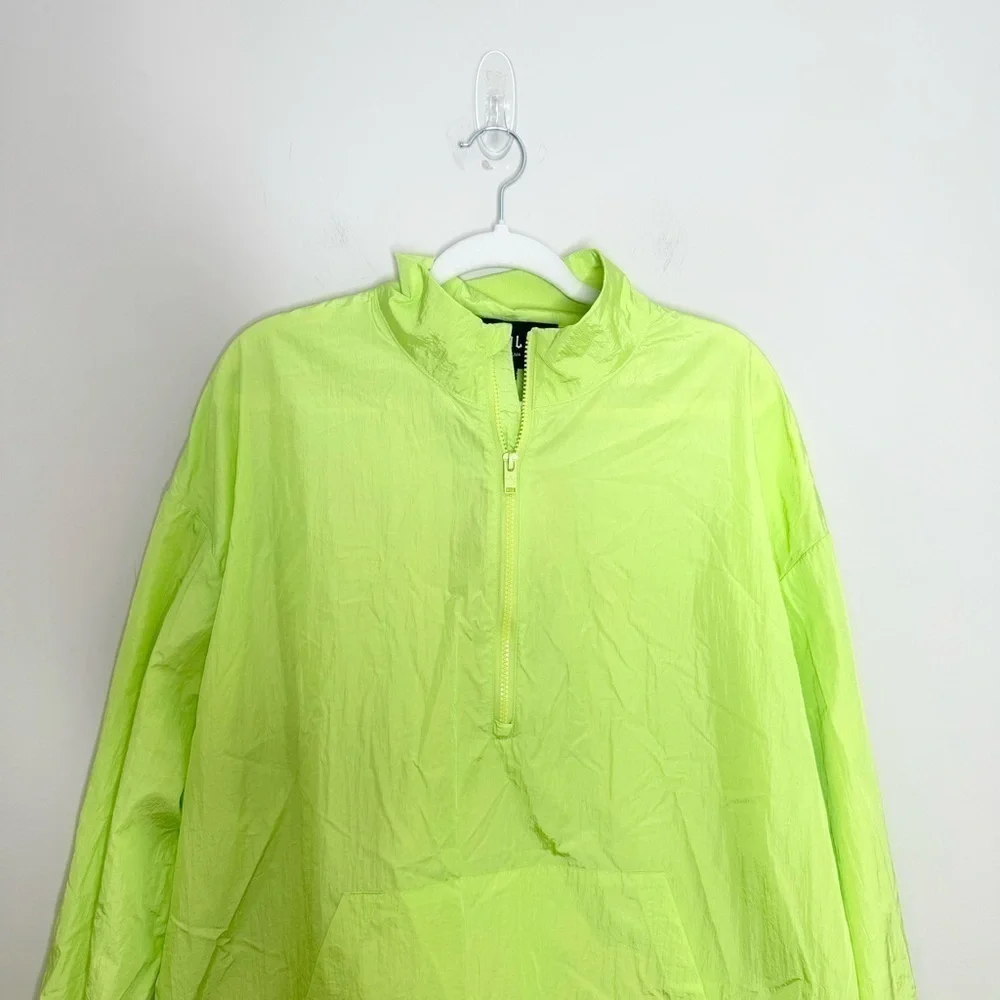 NWT ROYALTY Maluma Men's Half Zip Pullover Windbreaker Mojito Medium